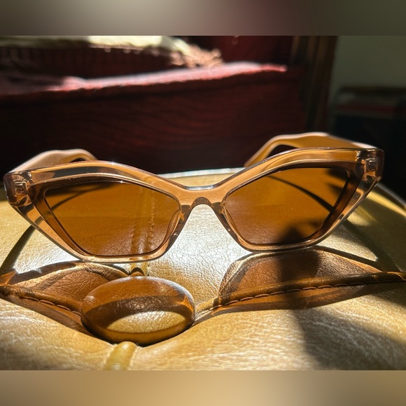 Bailey Nelson Annie Sunglasses - Picture 3 of 4